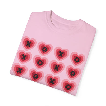Retro Heart X's and O's - Comfort Colors Shirt