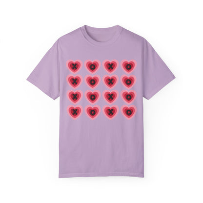 Retro Heart X's and O's - Comfort Colors Shirt