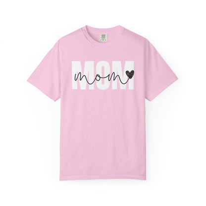Mom ♥ - Comfort Colors Shirt