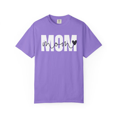 Mom ♥ - Comfort Colors Shirt